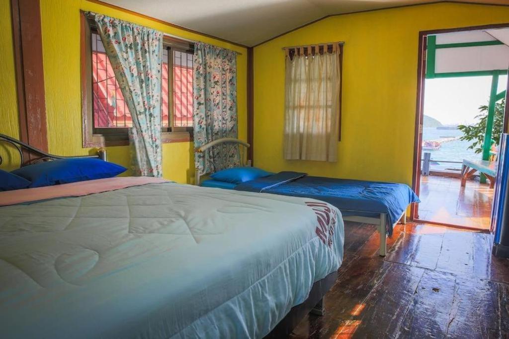 Rimtalay Resort Koh Si Chang Exterior photo
